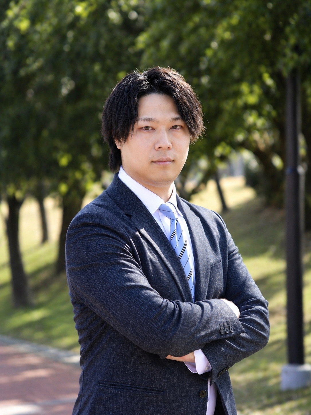 西村佳晃